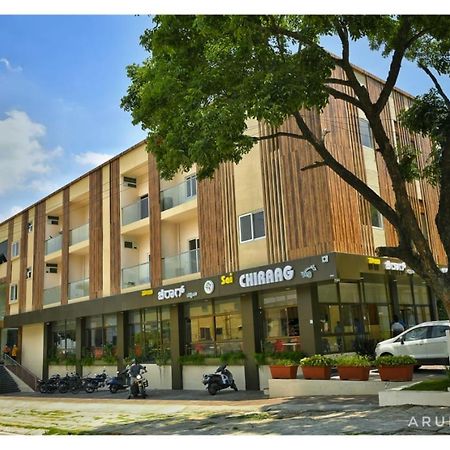 Sai Vihaar Inn & Suites Mysore Exterior foto